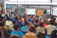 คนงานกัมพูชาเข้ารับการอบรมก่อนทำงานกับบริษัทนายจ้าง