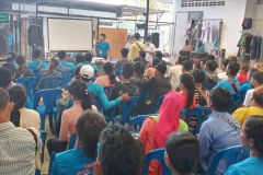 คนงานกัมพูชาเข้ารับการอบรมก่อนทำงานกับบริษัทนายจ้าง