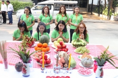 ภาพบรรยากาศ พนักงานร่วมทำพิธีเปิดสำนักงานใหม่ บจน.เดอะ เฟิร์ส กูด แมน กรุ๊ป