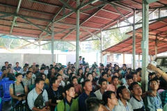บรรยากาศการเซ็นสัญญาคนงานพม่า
