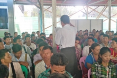บรรยากาศการเซ็นสัญญแรงงานพม่า