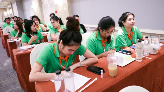 กฎหมาย และการบริหารแรงงานต่างด้าวอย่างมืออาชีพ